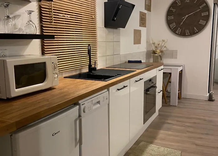 Pierre D’apatite Hébergement de vacances *